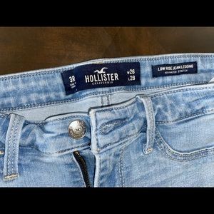 Hollister jeans